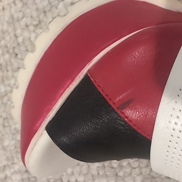 Chinese laundry size 6 heals - Picture 10 of 10